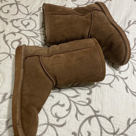 BEARPAW WINTER BOOTS SIZE 8 - Picture 4 of 7